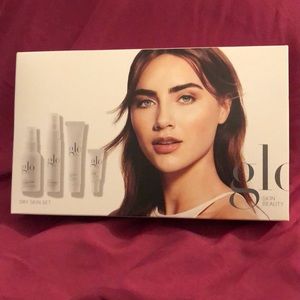 Glo Skin Beauty- Dry Skin Set